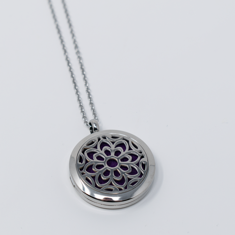 Aromatherapy Necklace Seafoam Lavender